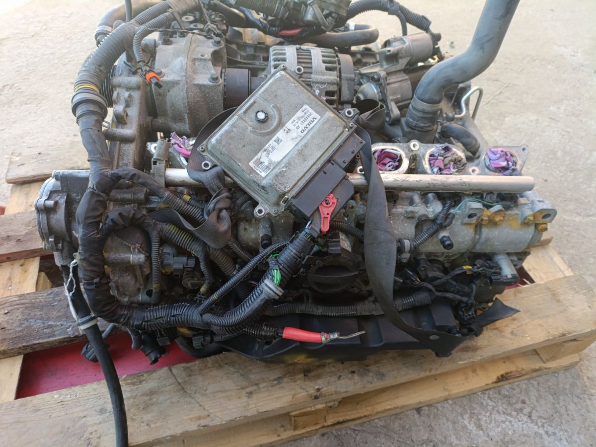 Двигатель на Volvo Xc90 CZ B6324S Фото 21