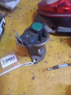 Клапан egr 18011-RB0-000 на Honda Fit GE6 L13A Фото 3