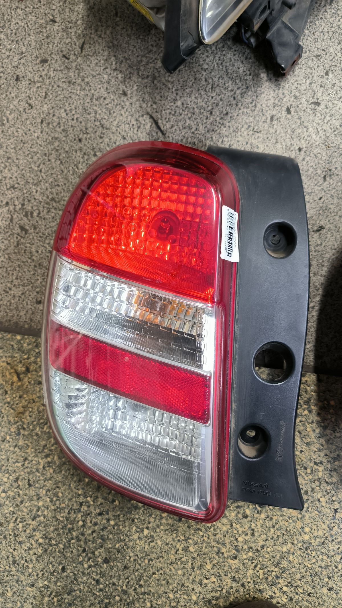 Стоп T001 T001 на Nissan March K13 Фото 3