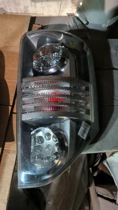 Стоп 28-199 28-199 на Toyota Voxy ZRR70W Фото 3