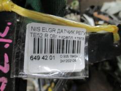 Датчик регулировки наклона фар на Nissan Elgrand TE52 Фото 2