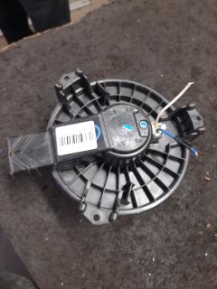 Мотор печки 79310-TF0-003 на Honda Fit GE6 Фото 2