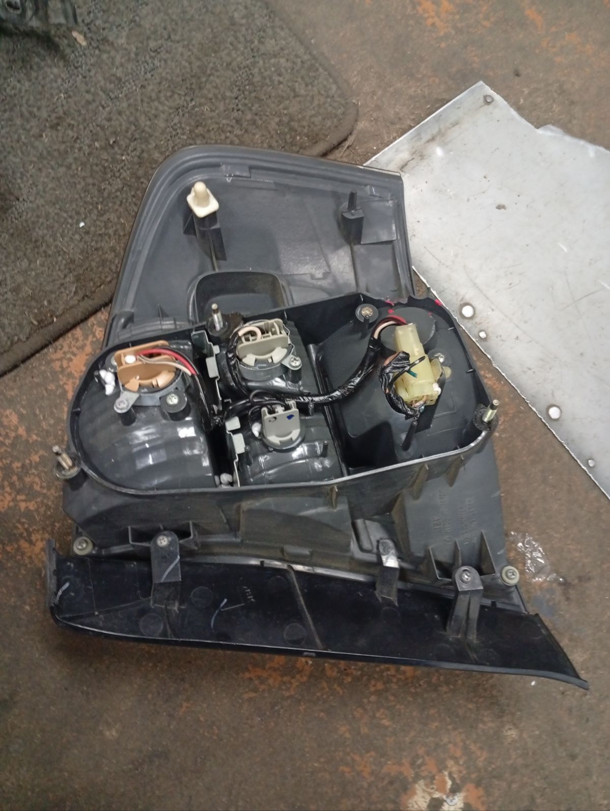 Стоп 220-20806 220-20806 на Subaru Legacy BL5 Фото 5