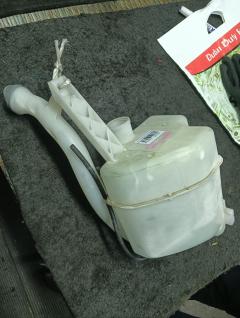 Бачок омывателя 28919AX000 на Nissan Note E11 Фото 5