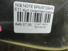 Брызговик на Nissan Note E11 Фото 2