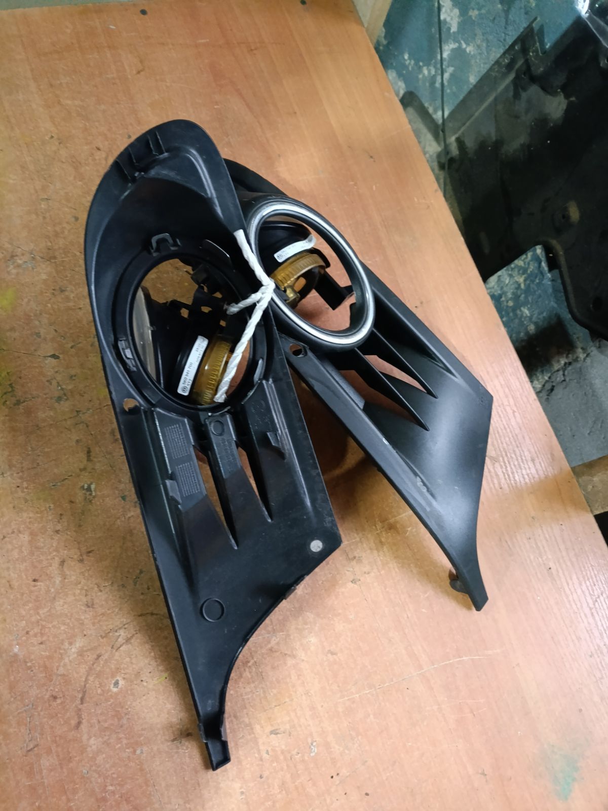 Туманка бамперная на Volkswagen Golf Vi 5K Фото 6