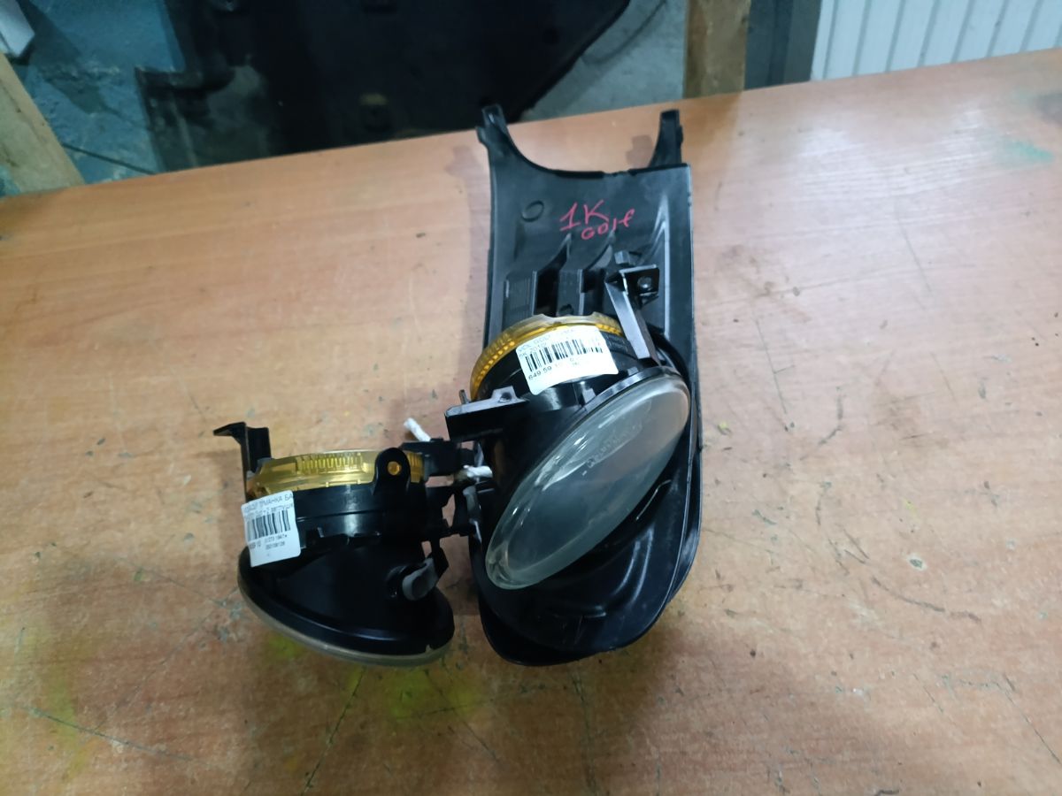 Туманка бамперная на Volkswagen Golf Vi 5K Фото 7