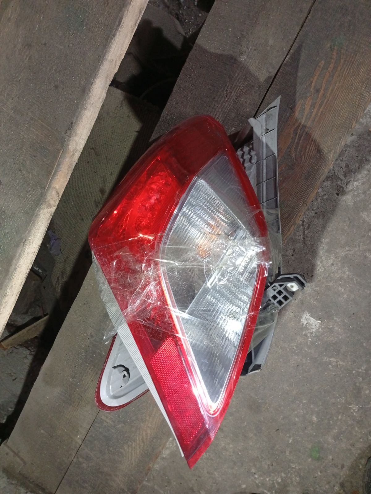 Стоп 52-228 52-228 на Toyota Vitz KSP130 Фото 13
