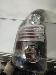 Стоп 28-199 28-199 на Toyota Voxy ZRR70W Фото 7
