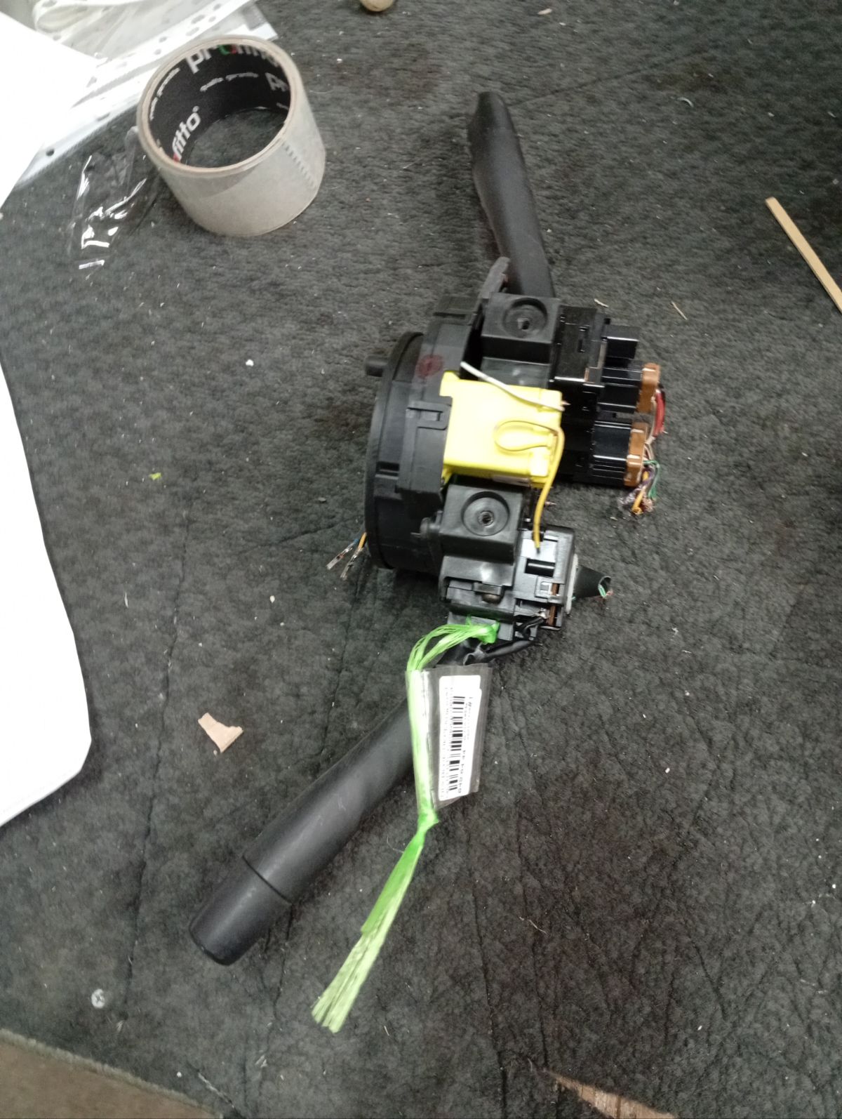 Переключатель поворотов на Nissan Bluebird Sylphy QG10 Фото 5