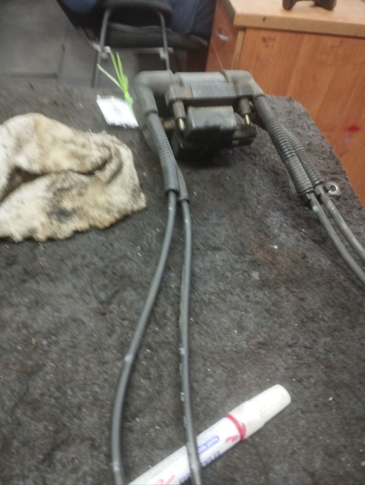 Катушка зажигания 22433-AA500, 	22433AA580 на Subaru Legacy Wagon BP5 EJ203 Фото 3 Катушка зажигания 22433-AA500, 	22433AA580 на Subaru Legacy Wagon BP5 EJ203 Фото 3