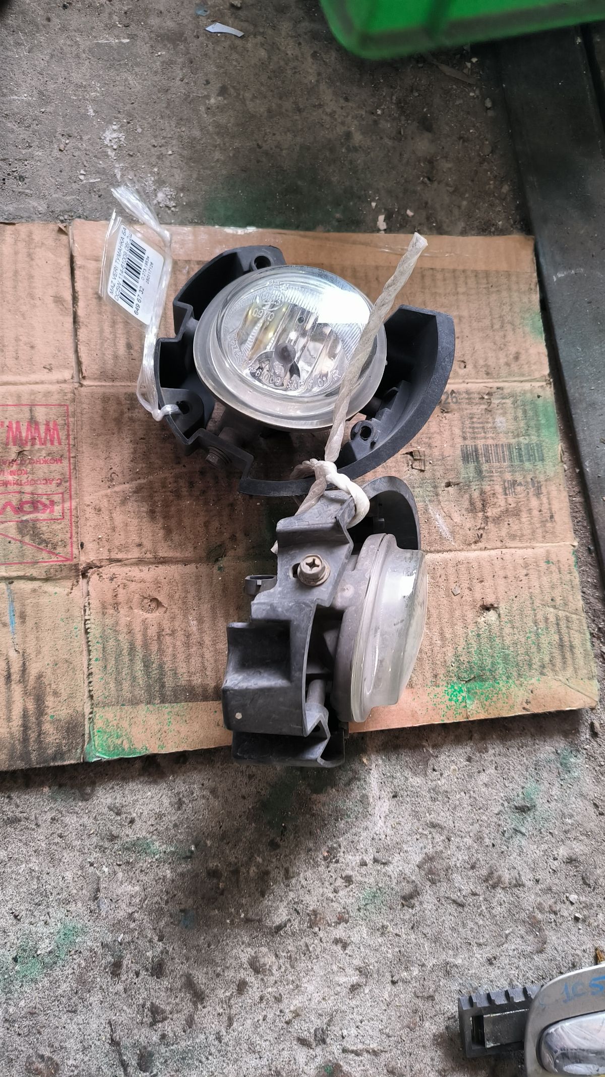 Туманка бамперная 114-61009 114-61009 на Mazda Verisa DC5W Фото 5