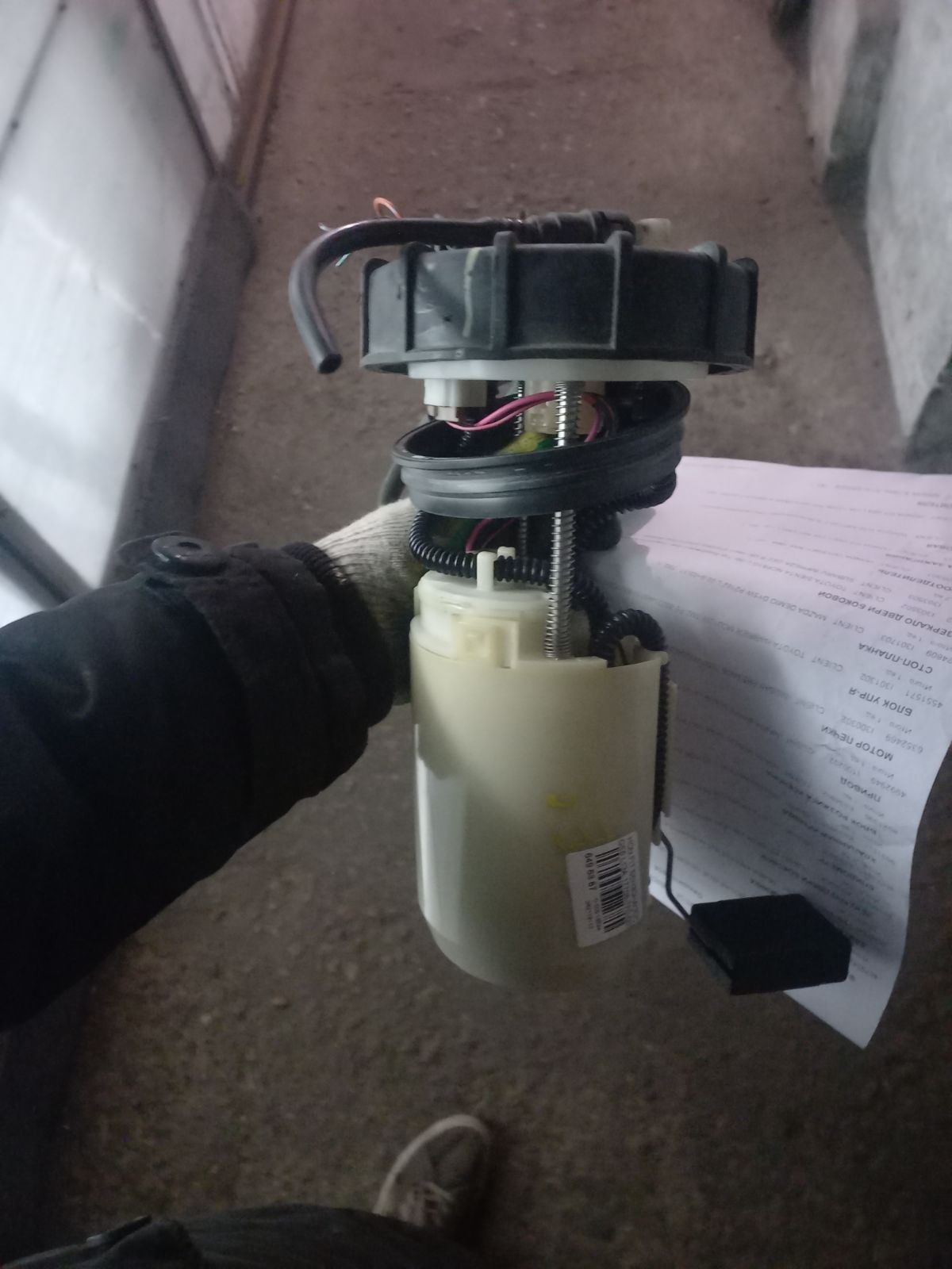 Бензонасос 17708-TF0-003 на Honda Fit GE6 L13A Фото 4