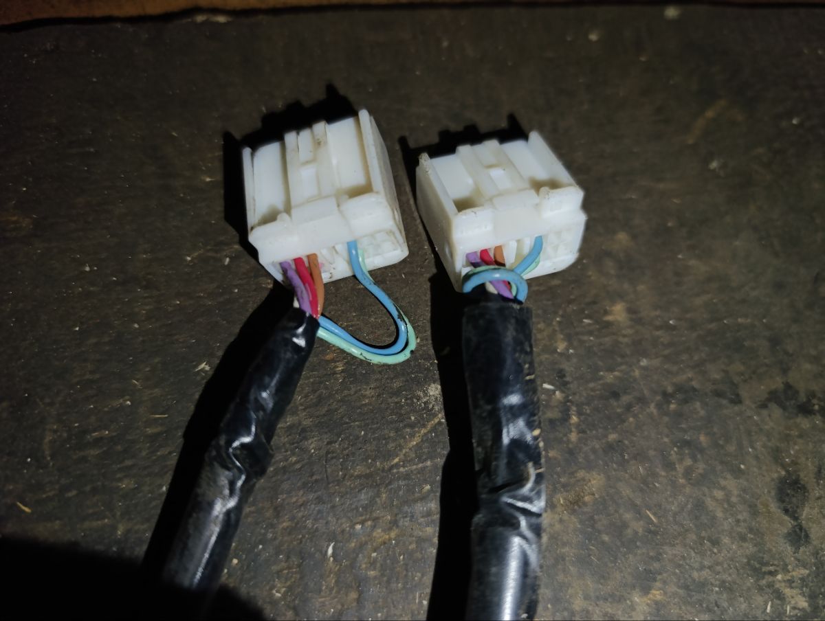 Зеркало двери боковой на Toyota Voxy ZRR70W Фото 4