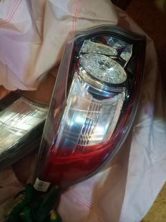 Стоп P8240 P8240 на Mazda Axela BL5FW Фото 15