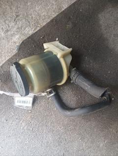 Бачок гидроусилителя 44360-44010, 44360-44030 на Toyota Noah AZR60G 1AZ-FSE Фото 3
