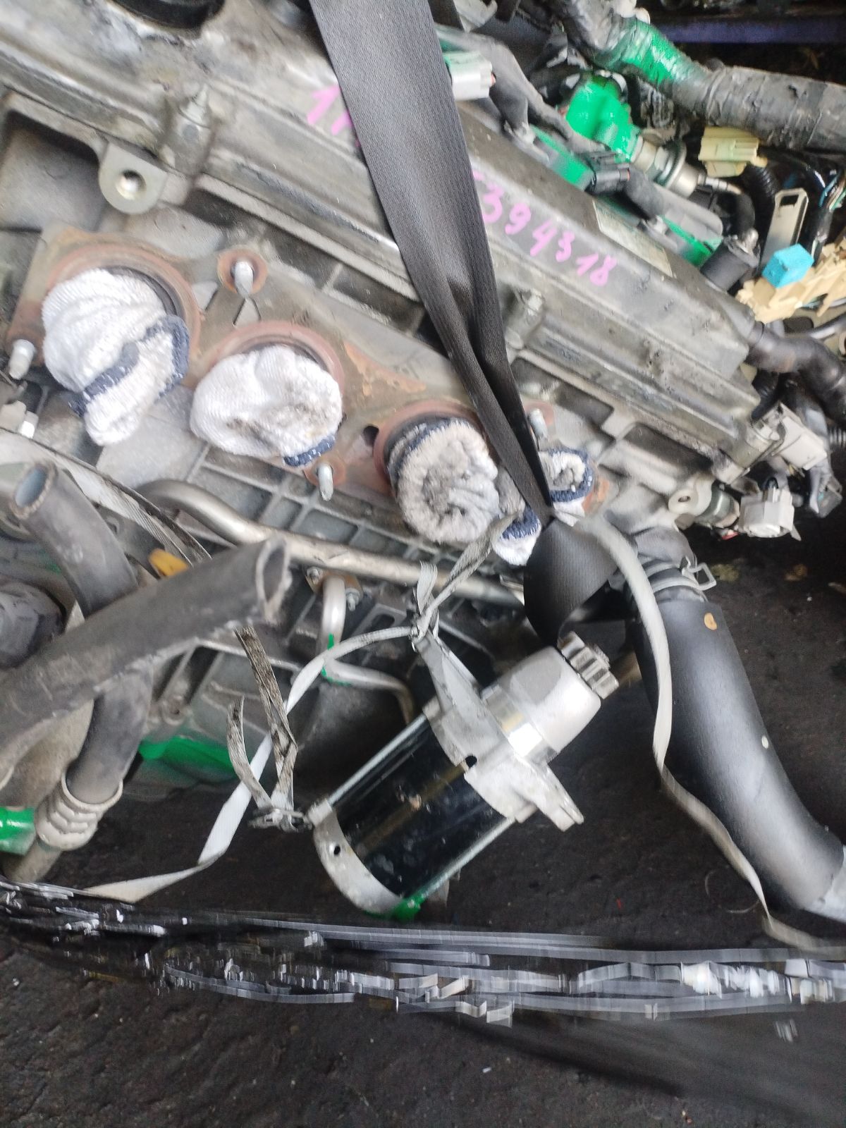 Двигатель 19000-28330 на Toyota Isis ANM10G 1AZ-FSE Фото 13