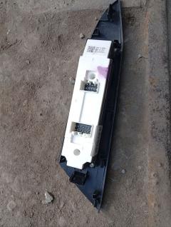 Блок упр-я стеклоподъемниками B38W-66-350A на Mazda Axela BLEFW Фото 6