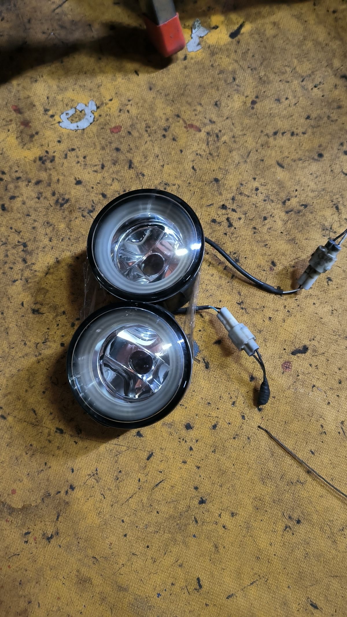 Туманка бамперная 2704 2704 на Nissan Note E11 Фото 3