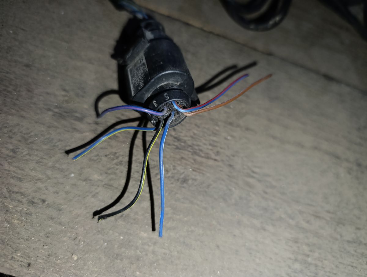 Сонар на Audi A1 8X Фото 5