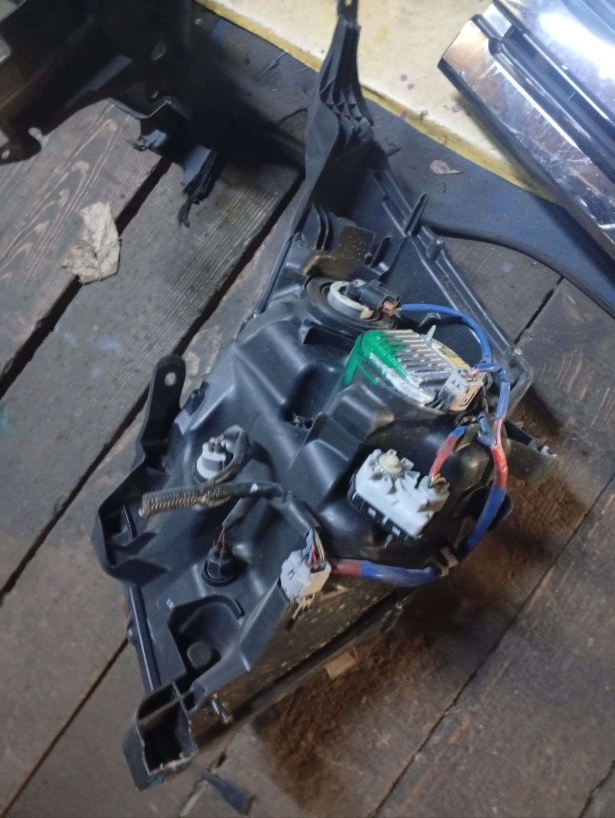 Фара 28-222 28-222 на Toyota Noah ZRR70W Фото 5