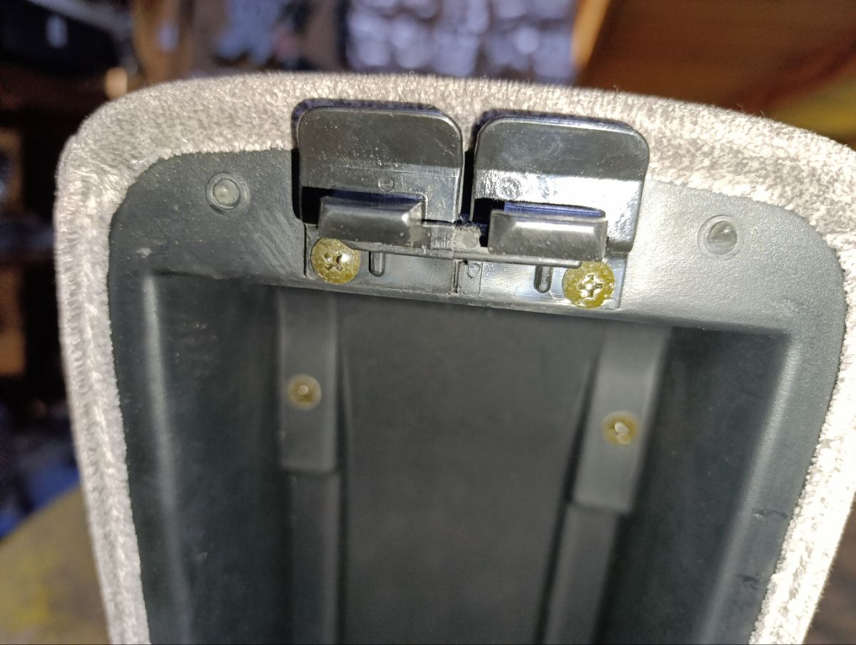 Подлокотник 96911-1L000 на Nissan Cefiro Wagon WA32 Фото 12