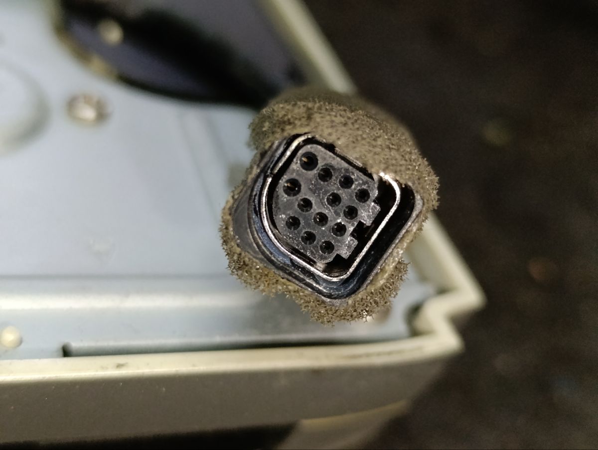 Монитор ALPINE на Nissan Serena FC26 Фото 9