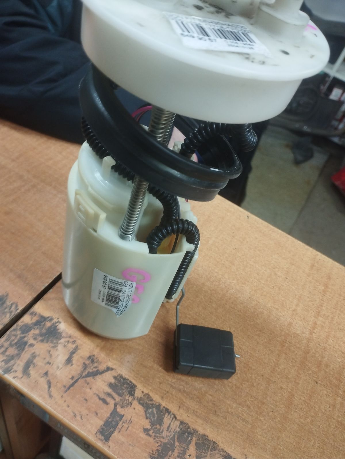 Бензонасос 17708-TF0-003 на Honda Fit GE6 L13A Фото 4