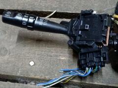 Переключатель поворотов на Toyota Ipsum ACM21W Фото 15