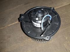 Мотор печки 87103-44030 на Toyota Ipsum ACM21W Фото 4