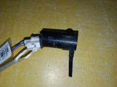 Насос омывателя стекла 85330-60140 на Toyota Allion AZT240 1AZ-FSE Фото 2