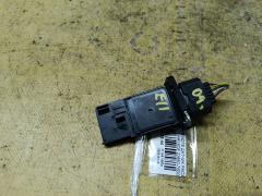 Датчик расхода воздуха 22680-7S000 на Nissan Note E11 HR15DE Фото 2