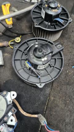 Мотор печки 79310-S0A-003, 79310-S0A-305 на Honda Airwave GJ1 Фото 3