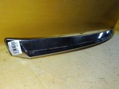 Молдинг капота на Toyota Noah AZR60G Фото 3
