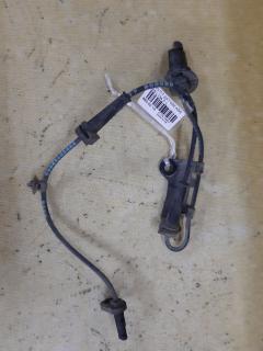 Датчик ABS 57455-TF0-003 на Honda Fit GE6 L13A Фото 2