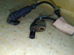Датчик ABS на Mitsubishi Colt Plus Z24W 4A91 Фото 2