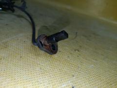 Датчик ABS 57450-TF0-003 на Honda Fit GE6 L13A Фото 2
