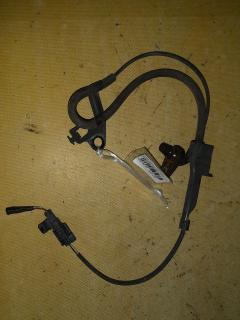 Датчик ABS 89543-28110 на Toyota Noah ZRR70G 3ZR-FAE Фото 2
