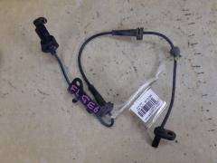 Датчик ABS 57455-TF0-003 на Honda Fit GE6 L13A Фото 2