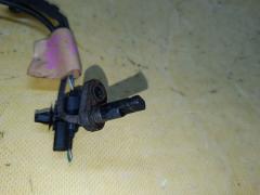 Датчик ABS на Honda Stream RN6 R18A Фото 2