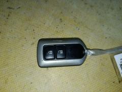 Иммобилайзер на Toyota Isis ANM10G 1AZ-FSE Фото 2
