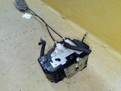 Замок двери на Nissan March AK12 Фото 2