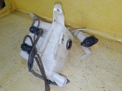 Бачок омывателя 060851-074 на Toyota Noah AZR60G Фото 2