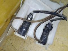 Бачок омывателя 060851-074 на Toyota Noah AZR60G Фото 3