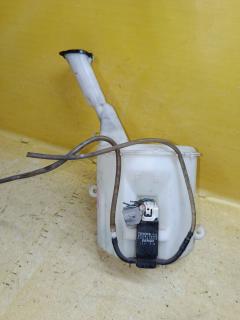 Бачок омывателя на Toyota Funcargo NCP25 85315-52050