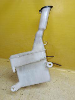Бачок омывателя 85315-52050 на Toyota Funcargo NCP25 Фото 2