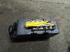 Компрессор центрального замка 2208000748 на Mercedes-Benz S-Class W220 Фото 7