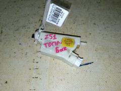 Замок крышки бензобака на Nissan Murano Z51 VQ35DE JN8AZ1MW6CW910112 78850-5Y70A  78850-5Y700  78850-5Y70B