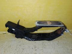 Педаль подачи топлива A2033000104 на Mercedes-Benz C-Class W203 Фото 3