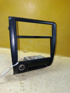 Консоль магнитофона JF1SF65642H726235 на Subaru Forester SF9 Фото 2